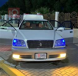 تۆیۆتا کراون
